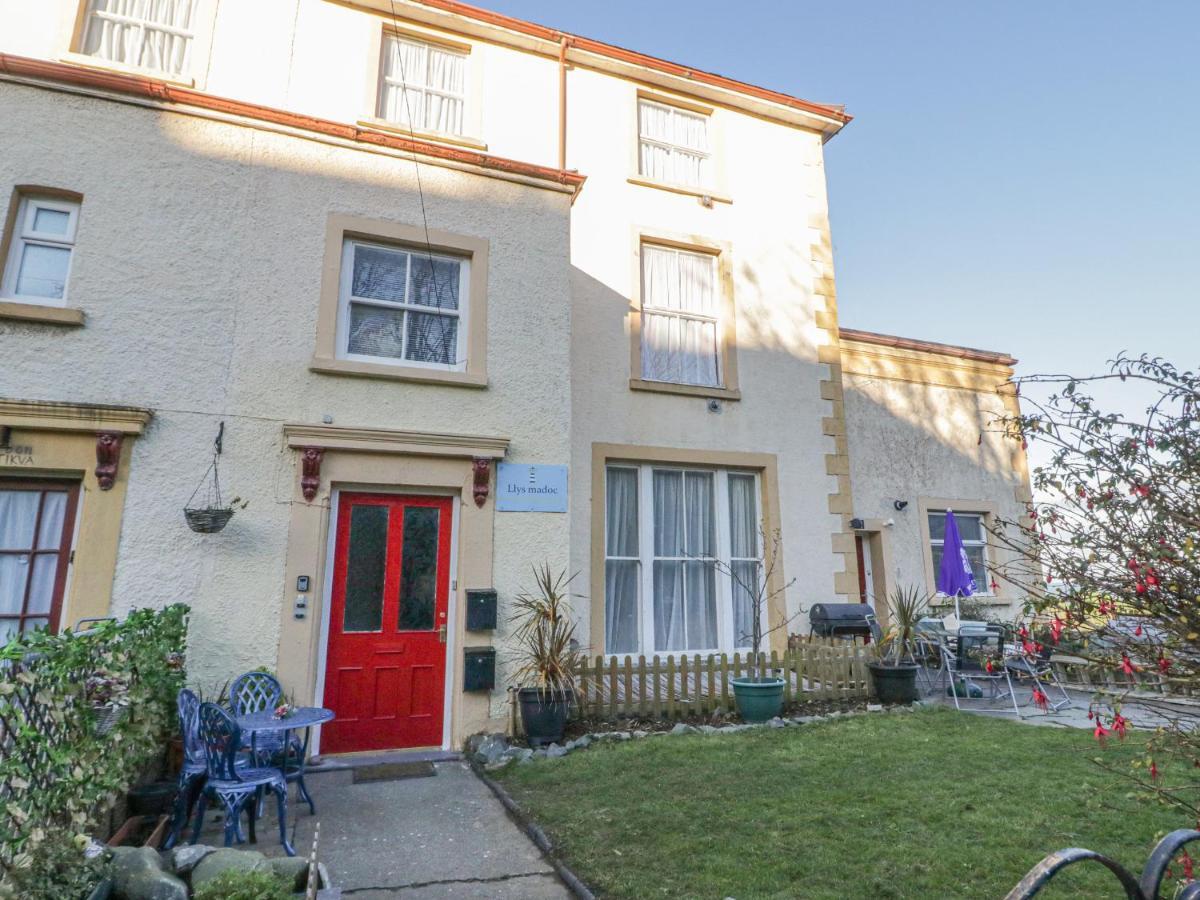 Llys Madoc, First Floor Flat Apartment Penmaenmawr Exterior photo